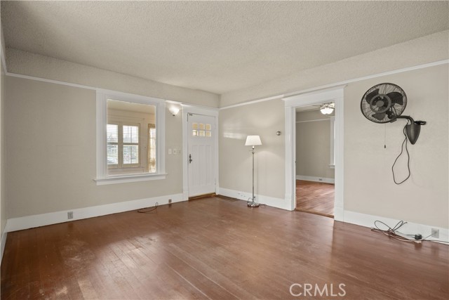 316 W Sacramento Avenue, Chico CA: https://media.crmls.org/medias/50872aef-13a1-4909-83f1-e0d15344d8d7.jpg