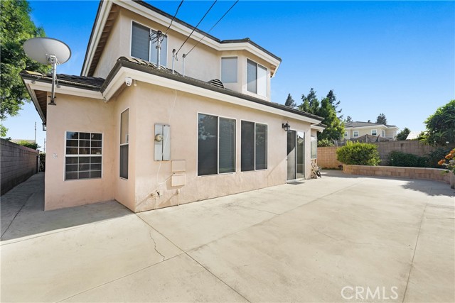 9103 Rancho Real Road, Temple City CA: https://media.crmls.org/medias/50878f24-b4a5-4585-ba16-38a4118f6532.jpg