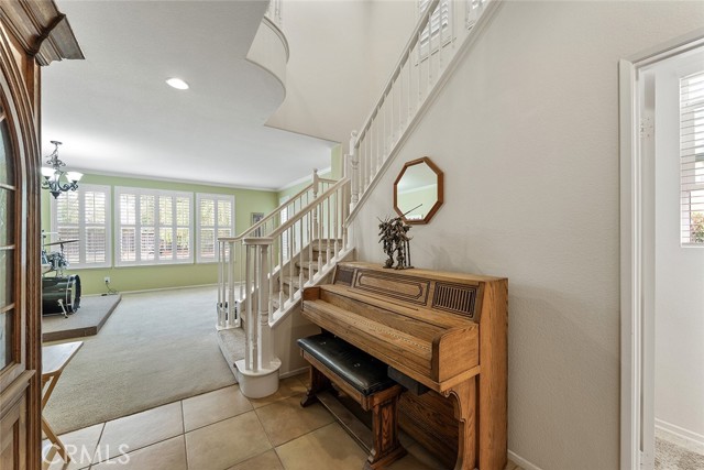 Detail Gallery Image 2 of 30 For 32768 Westport Way, Winchester,  CA 92596 - 4 Beds | 2/1 Baths