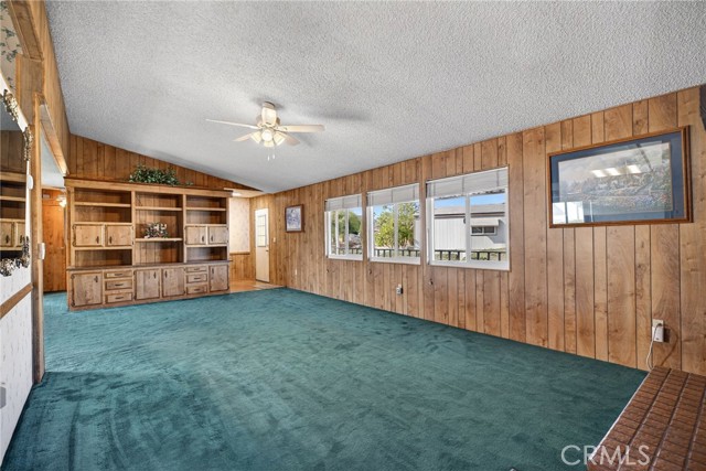 Detail Gallery Image 9 of 64 For 23820 Ironwood #153,  Moreno Valley,  CA 92557 - 3 Beds | 2 Baths