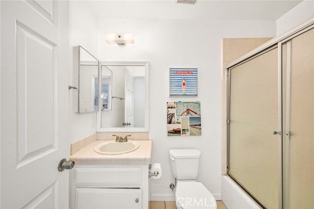 Detail Gallery Image 19 of 56 For 4103 Seashore, Newport Beach,  CA 92663 - 7 Beds | 4 Baths