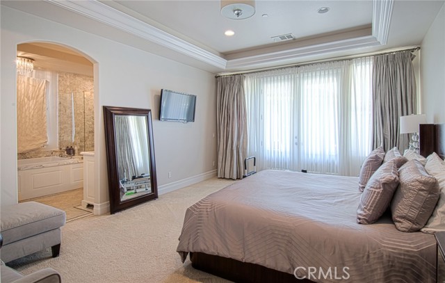 Detail Gallery Image 36 of 41 For 211 S Grand, West Covina,  CA 91791 - 4 Beds | 3/1 Baths