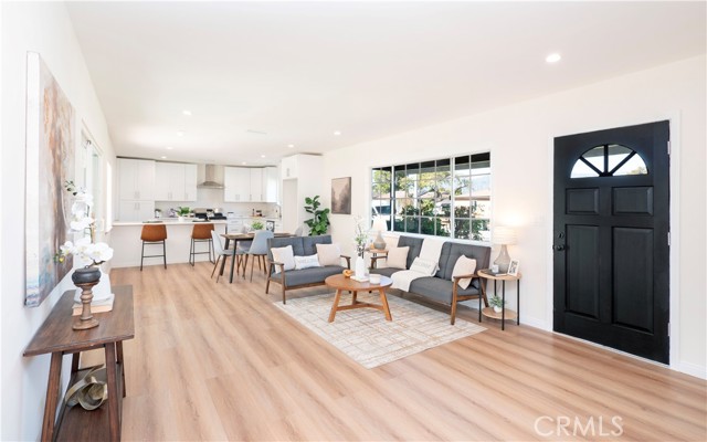 Detail Gallery Image 4 of 36 For 182 E Kelby St, Covina,  CA 91723 - 3 Beds | 1 Baths