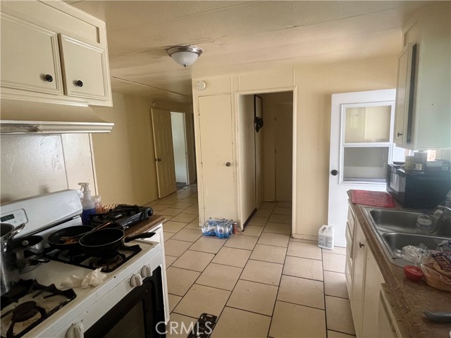 2930 W Rialto ave, Rialto CA: https://media.crmls.org/medias/508eafc1-fa77-4898-ab95-1b0c6f397fe8.jpg