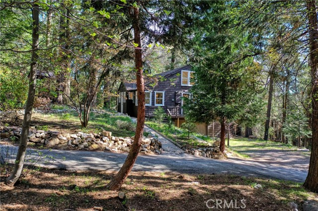 Detail Gallery Image 27 of 43 For 689 Burnt Mill Rd, Lake Arrowhead,  CA 92352 - 3 Beds | 1 Baths