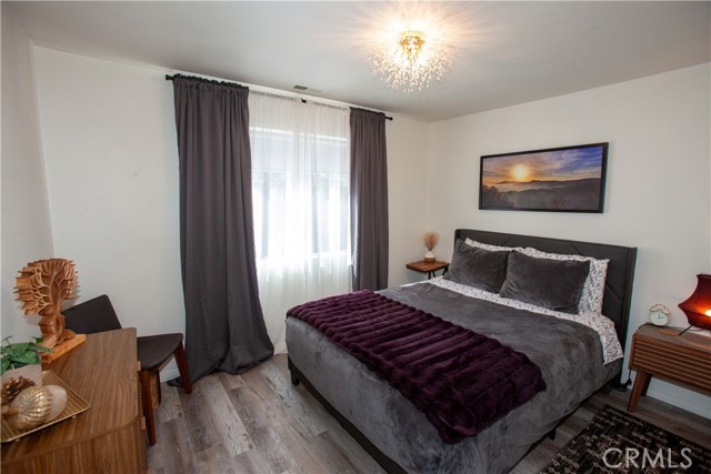 Detail Gallery Image 13 of 30 For 33067 Robin, Running Springs,  CA 92382 - 3 Beds | 2 Baths