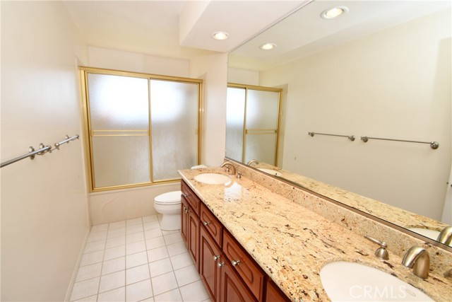 Detail Gallery Image 26 of 28 For 1920 Havemeyer Ln Unit B, Redondo Beach,  CA 90278 - 4 Beds | 2/1 Baths