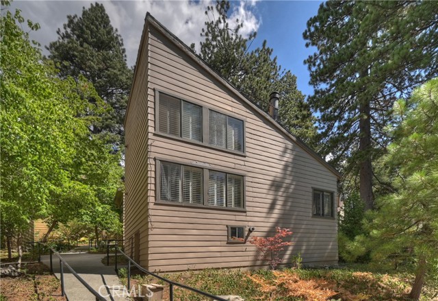 27821 Peninsula Drive #332, Lake Arrowhead CA: https://media.crmls.org/medias/5090fa30-f0dc-4386-96b4-f2cc8ee1b85c.jpg