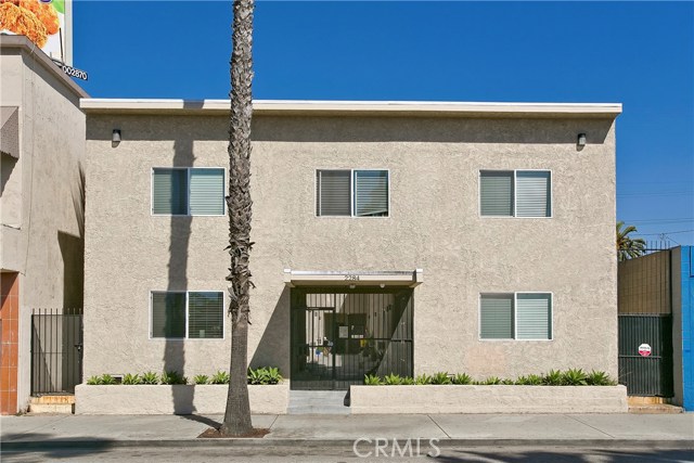 2284 Long Beach Blvd, Long Beach, CA 90806