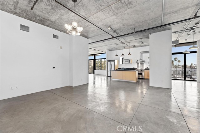 Detail Gallery Image 10 of 41 For 835 Locust Ave #322,  Long Beach,  CA 90813 - 1 Beds | 1 Baths