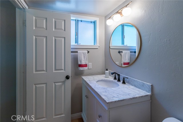 Detail Gallery Image 21 of 30 For 31045 Valley Oak Dr, Running Springs,  CA 92382 - 2 Beds | 2 Baths