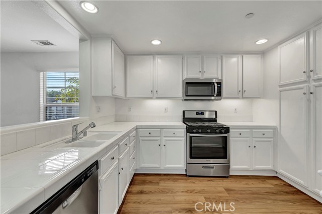 Detail Gallery Image 13 of 28 For 40 Three Vines Ct, Ladera Ranch,  CA 92694 - 2 Beds | 2 Baths