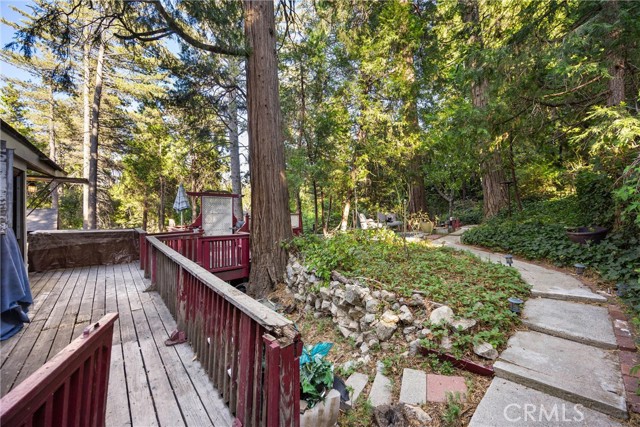 767 Big Oak, Crestline, CA 92325