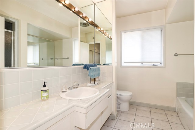 Detail Gallery Image 22 of 34 For 767 S Orange Grove Bld #3,  Pasadena,  CA 91105 - 3 Beds | 2/1 Baths