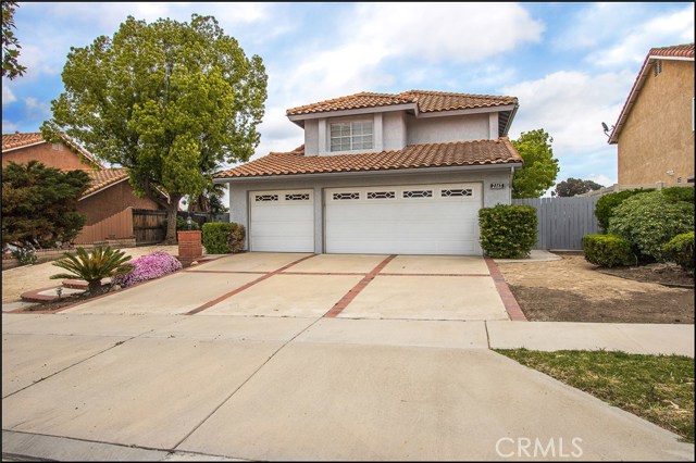 2165 Turnberry Ln, Corona, CA 92881