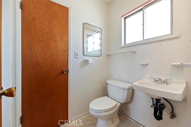 Detail Gallery Image 21 of 43 For 920 W Citrus St, Colton,  CA 92324 - 3 Beds | 1/1 Baths