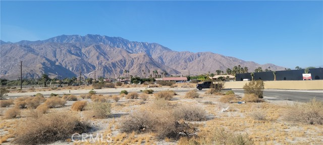 Detail Gallery Image 2 of 4 For 1880 Sharon Rd, Palm Springs,  CA 92262 - 3 Beds | 2 Baths