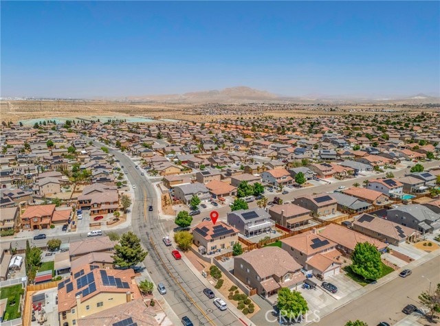 13503 Copper Street, Victorville CA: https://media.crmls.org/medias/5098103a-020e-43d0-b777-e3b08285bf7f.jpg