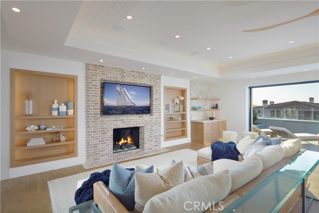 44 Ritz Cove Drive, Dana Point CA: https://media.crmls.org/medias/50994f23-81ac-4397-aa08-9e3c28a788da.jpg