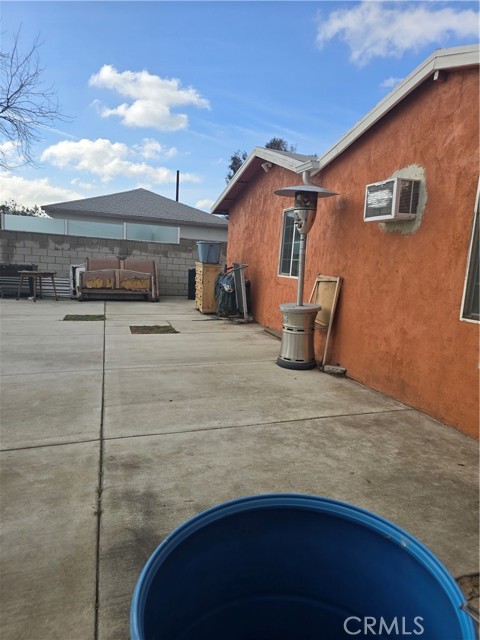 14537 Rosemary Drive, Fontana, California 92335, 2 Bedrooms Bedrooms, ,1 BathroomBathrooms,Single Family Residence,For Sale,Rosemary,DW25029976