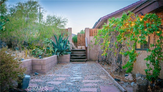 Detail Gallery Image 10 of 57 For 7566 Sunny Vista Rd, Joshua Tree,  CA 92252 - 5 Beds | 4/1 Baths