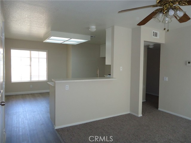 1365 Crafton Avenue, Mentone CA: https://media.crmls.org/medias/509b99ac-33a3-4561-8698-c861478e2c60.jpg