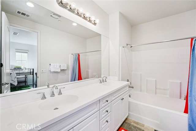 Detail Gallery Image 21 of 44 For 1951 W Provost Pl, San Bernardino,  CA 92407 - 3 Beds | 3 Baths