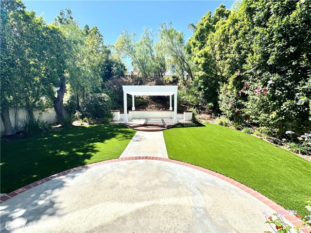 11 Somerset, Trabuco Canyon CA: https://media.crmls.org/medias/509be932-d5b0-442c-afe1-28ffdf4061f9.jpg