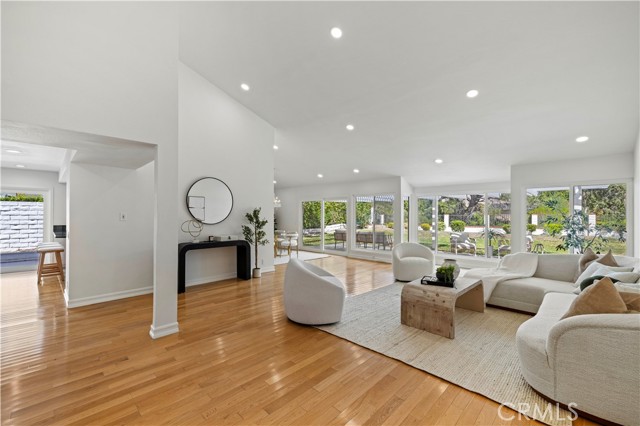 11730 Preston Trails Avenue, Porter Ranch CA: https://media.crmls.org/medias/509bec2d-07e7-4fb8-b0cb-703368d5207a.jpg