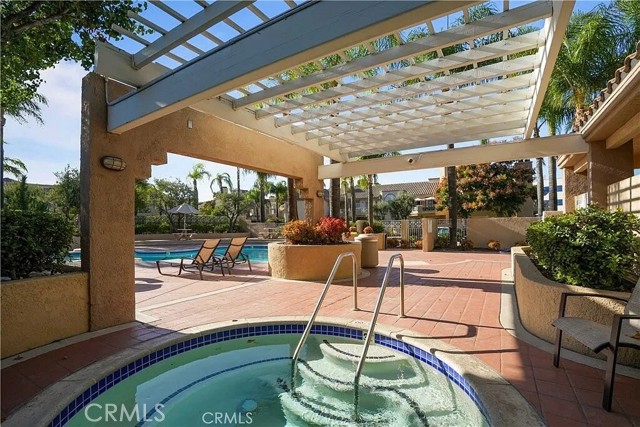 Detail Gallery Image 22 of 28 For 23921 Del Monte #34,  Valencia,  CA 91355 - 2 Beds | 2 Baths