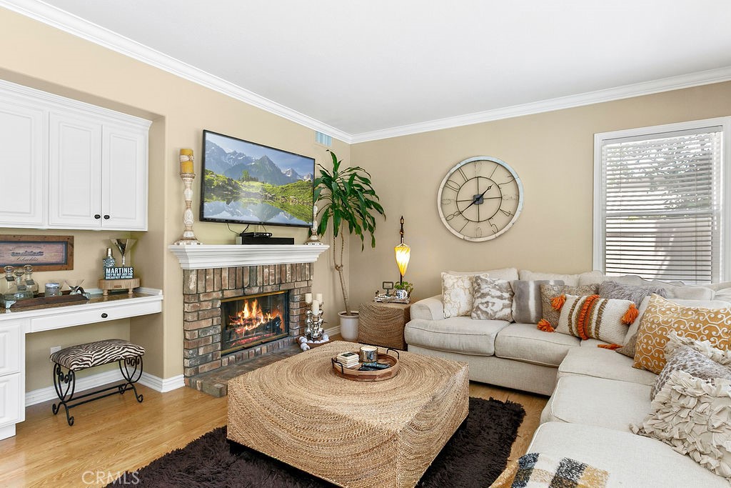 MLS #OC25250506 image #7