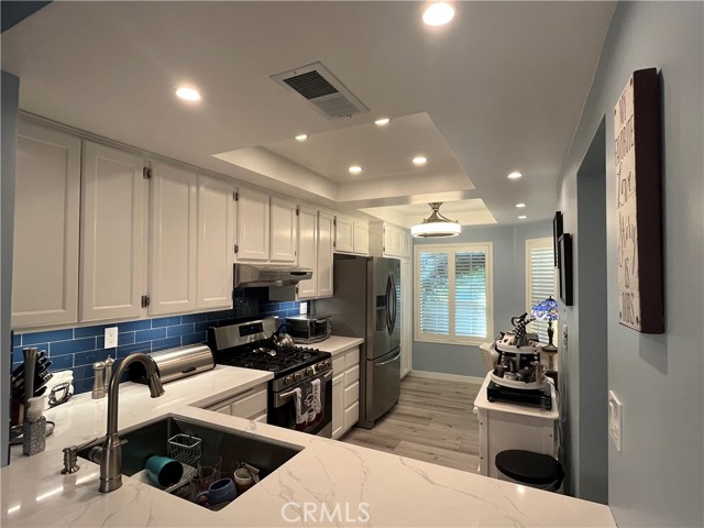 Detail Gallery Image 18 of 36 For 866 S Sapphire Ln, Anaheim,  CA 92807 - 3 Beds | 2 Baths