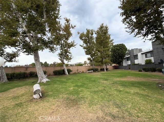 11311 Tampa Avenue, 31 photo 16