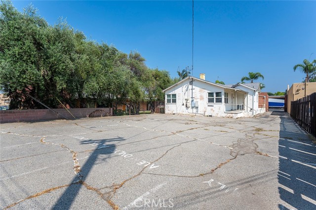 1224 E Main Street, Alhambra, California 91801, ,Commercial Lease,For Rent,1224 E Main Street,CRAR25154200