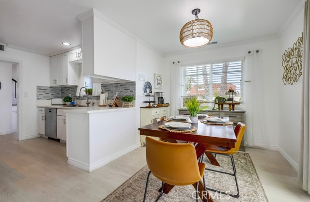 Detail Gallery Image 13 of 47 For 12592 Tunstall St, Garden Grove,  CA 92845 - 5 Beds | 2 Baths