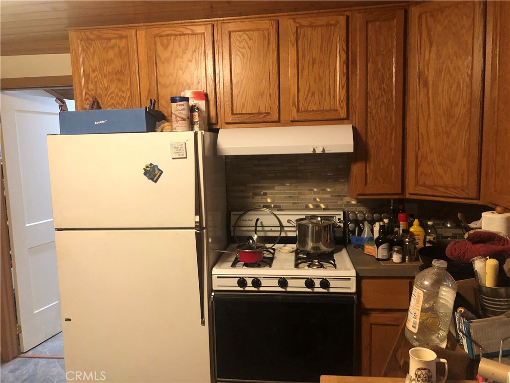 https://media.crmls.org/medias/509d7bc7-fd1a-4355-bd07-fdd2c3f8b237.jpg?preset=X-Large