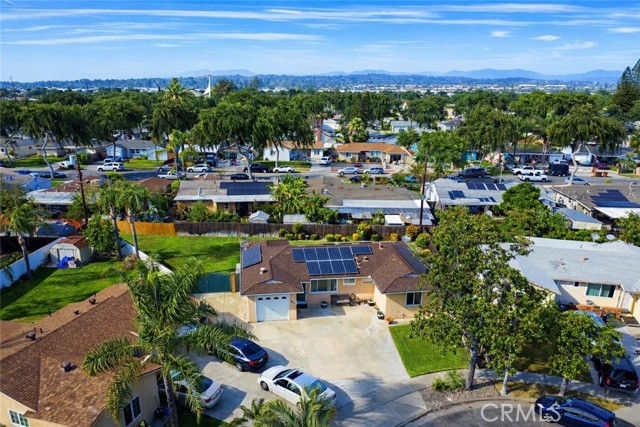 Detail Gallery Image 2 of 19 For 605 Juniper Ave, Fullerton,  CA 92833 - 4 Beds | 2 Baths