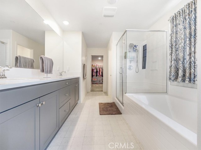 Detail Gallery Image 33 of 38 For 12708 Ojo Caliente St, Victorville,  CA 92392 - 4 Beds | 3 Baths