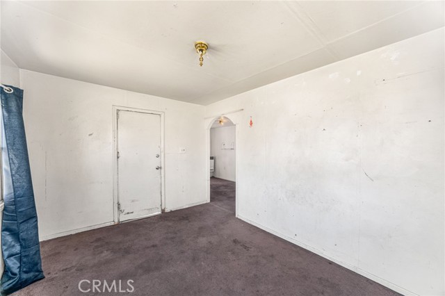 Detail Gallery Image 8 of 32 For 9804 Palmetto Ave, Fontana,  CA 92335 - 2 Beds | 1 Baths