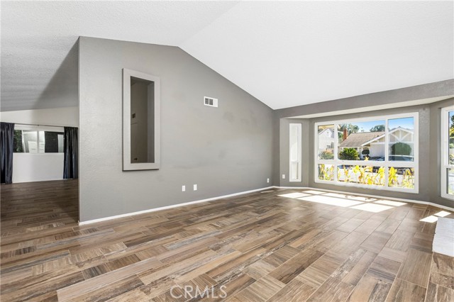 Detail Gallery Image 3 of 29 For 26611 Shane, Lake Forest,  CA 92630 - 4 Beds | 2 Baths