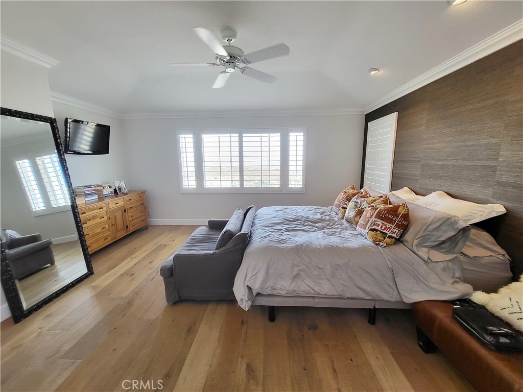 MLS #OC25280795 image #17