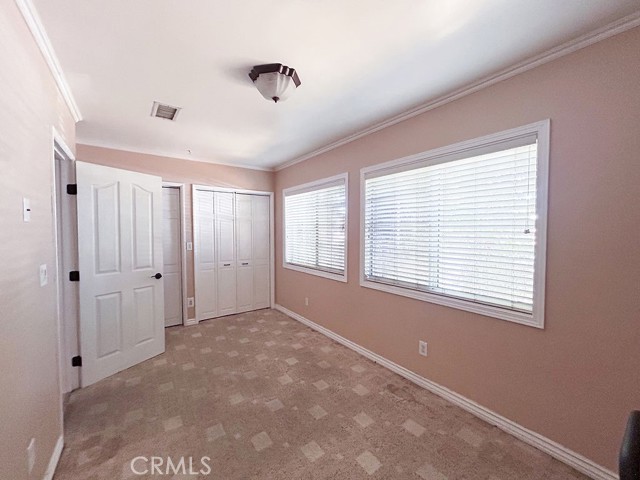 Image 12 of 19 For 10922 Tolly Street