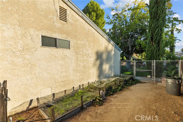 Detail Gallery Image 32 of 35 For 20152 Keaton St, Canyon Country,  CA 91351 - 4 Beds | 2 Baths