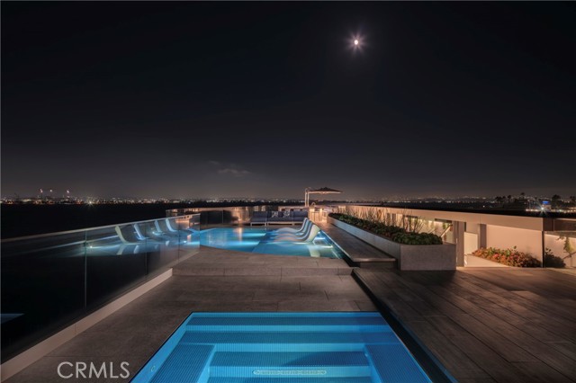 3 The Point, Coronado CA: https://media.crmls.org/medias/50a56ace-2d1f-4192-ad31-9ea84c80a44a.jpg