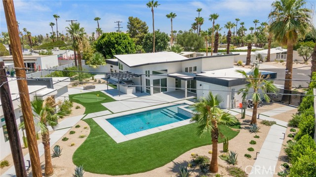 Detail Gallery Image 9 of 48 For 2197 Jacques Dr, Palm Springs,  CA 92262 - 6 Beds | 5/1 Baths