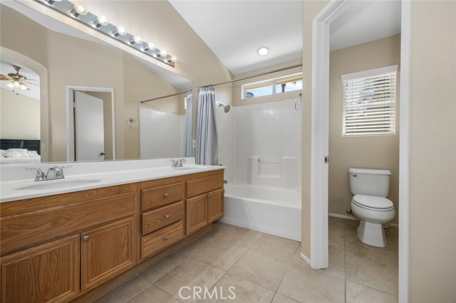 Detail Gallery Image 34 of 54 For 8847 Flintridge Ln, Corona,  CA 92883 - 3 Beds | 2/1 Baths