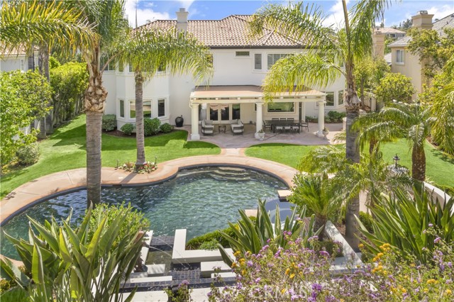 5366 Collingwood Circle, Calabasas CA: https://media.crmls.org/medias/50a73d9d-8f2c-4ad1-a72c-07d064f86a40.jpg