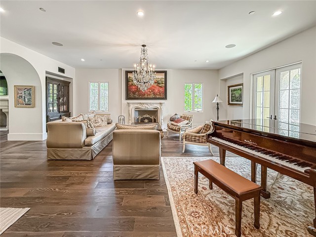 Detail Gallery Image 6 of 47 For 27417 Park Vista Rd, Agoura Hills,  CA 91301 - 7 Beds | 7/1 Baths