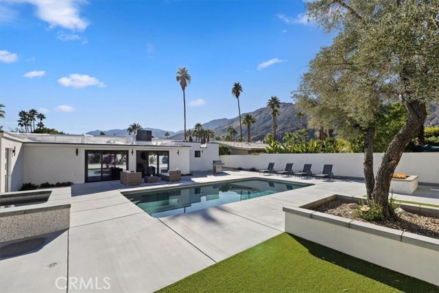 218 East Ocotillo, Palm Springs, CA 92264 | Slideshow Image #9