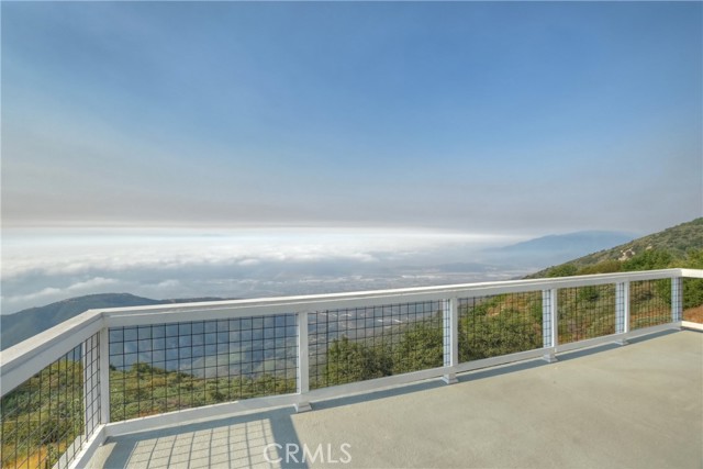 Detail Gallery Image 17 of 48 For 1060 Playground Dr, Crestline,  CA 92325 - 3 Beds | 2/1 Baths